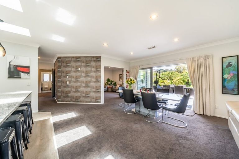 Photo of property in 19 Flotilla Place, Whitby, Porirua, 5024