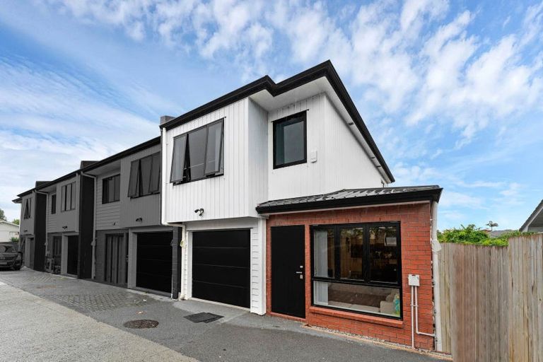 Photo of property in 10d Benton Place, Manurewa, Auckland, 2102
