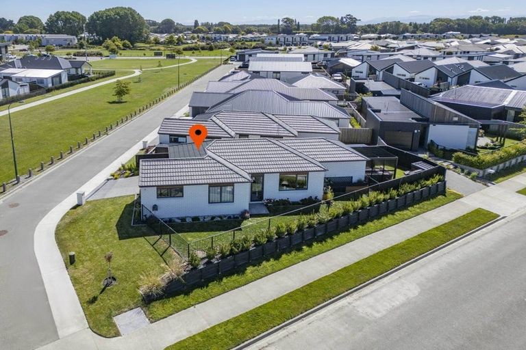 Photo of property in 2 Greengrass Crescent, Kaiapoi, 7630