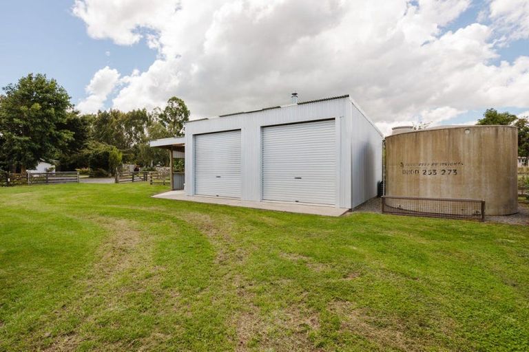 Photo of property in 14 Aerodrome Road, Dannevirke, 4972