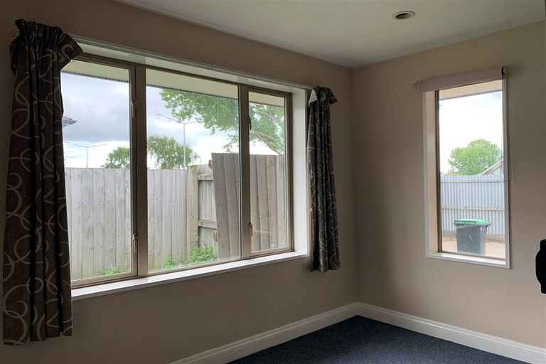 Photo of property in 147 Ensors Road, Waltham, Christchurch, 8023