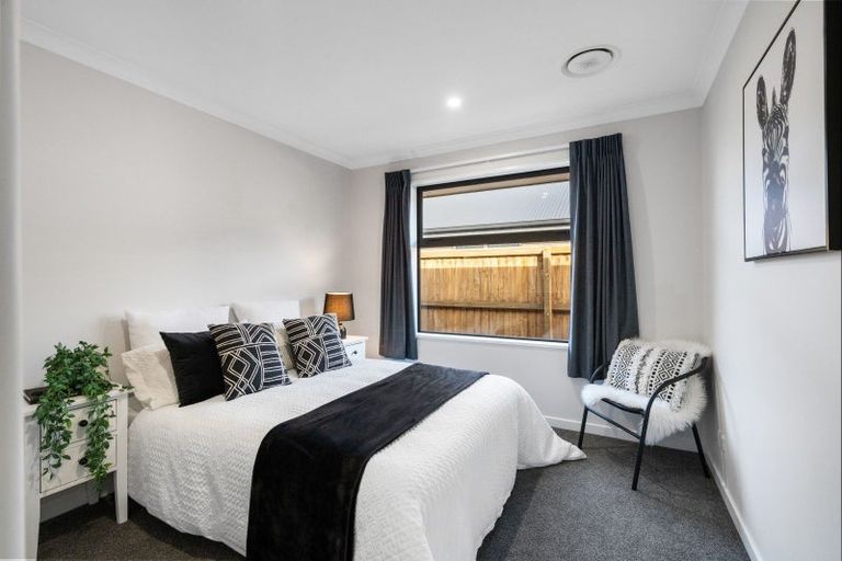 Photo of property in 6 Feather Place, Rolleston, 7615