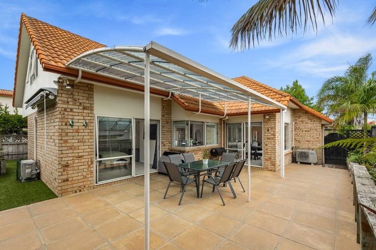 Photo of property in 4 Hendrika Court, Hobsonville, Auckland, 0618