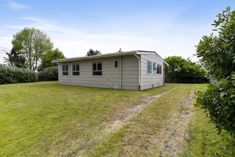 Photo of property in 114 Otahu Road, Whangamata, 3620