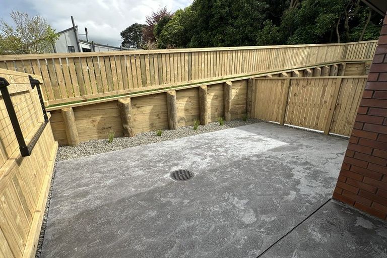 Photo of property in 28 York Street, Levin, 5510