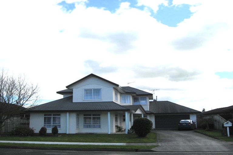 Photo of property in 26 Easton Way, Levin, 5510