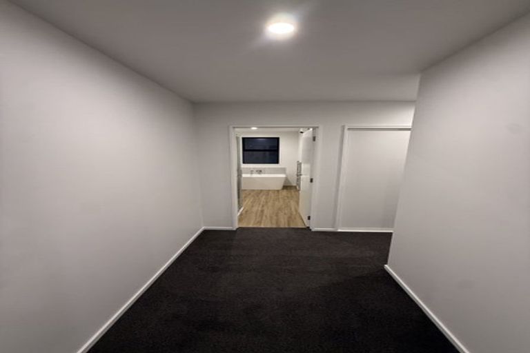 Photo of property in 8b Main Road North, Woodend, 7610