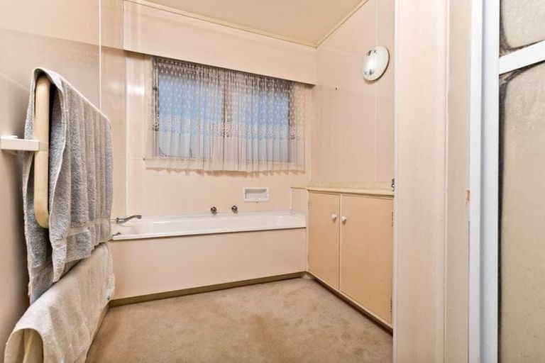 Photo of property in 245 Don Buck Road, Massey, Auckland, 0614