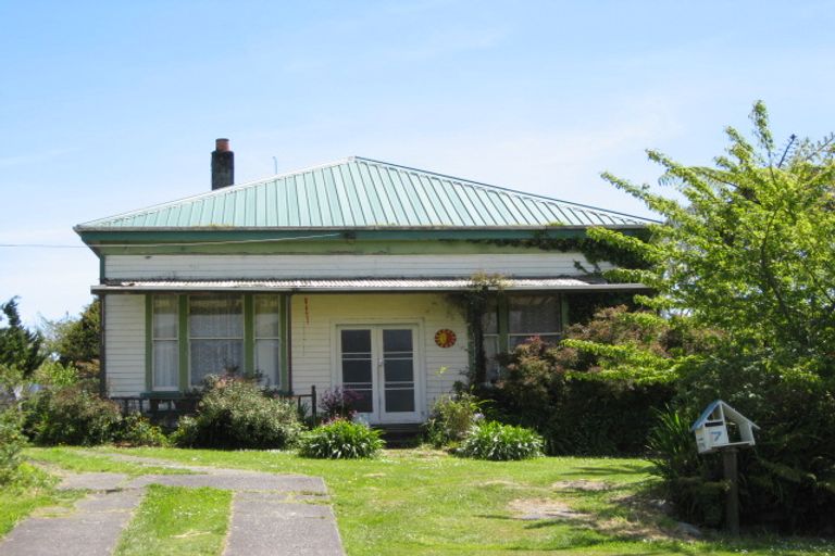 Photo of property in 7 Stafford Street, Westport, 7825