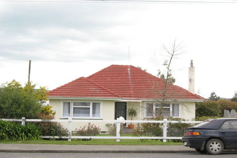 Photo of property in 68 Racecourse Road, Waipukurau, 4200