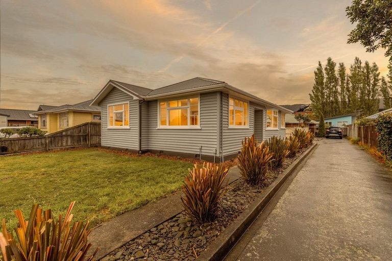 Photo of property in 8 Wharenui Road, Upper Riccarton, Christchurch, 8041