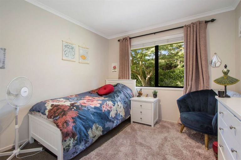 Photo of property in 48 Kayelene Place, Omokoroa, 3114