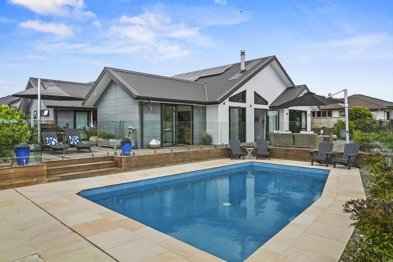 Photo of property in 49b Links Drive, Waiwhakaiho, New Plymouth, 4312