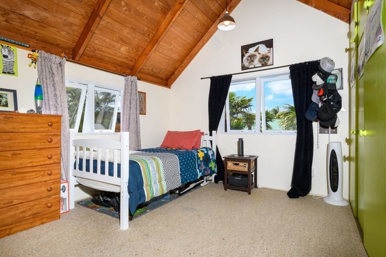 Photo of property in 164 Henderson Valley Road, Henderson, Auckland, 0612