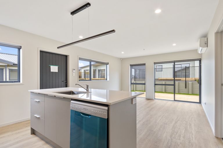 Photo of property in 45b Prospect Terrace, Pukekohe, 2120