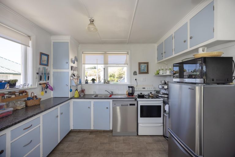 Photo of property in 14 Hayle Street, Holmes Hill, Oamaru, 9401