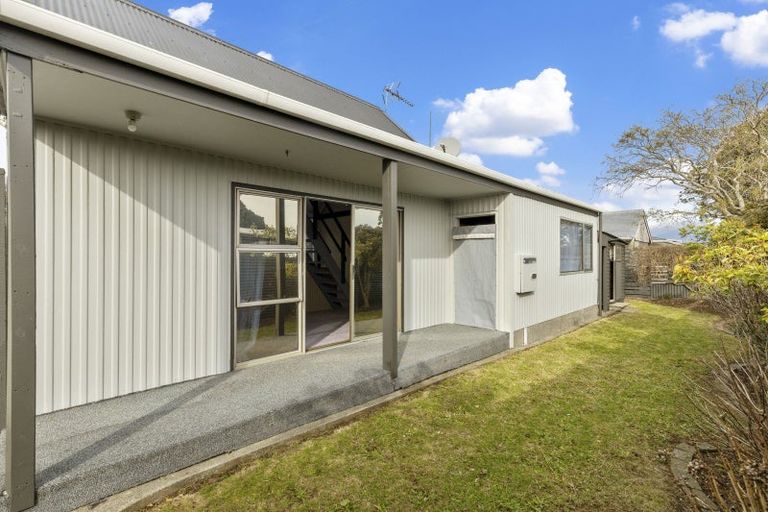 Photo of property in 1/9 Brierley Place, Marfell, New Plymouth, 4310
