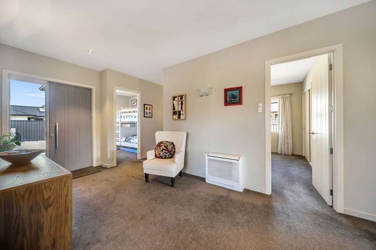 Photo of property in 40 Breaksea Street, Te Anau, 9600