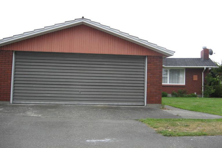 Photo of property in 7 Ballantyne Avenue, Upper Riccarton, Christchurch, 8041