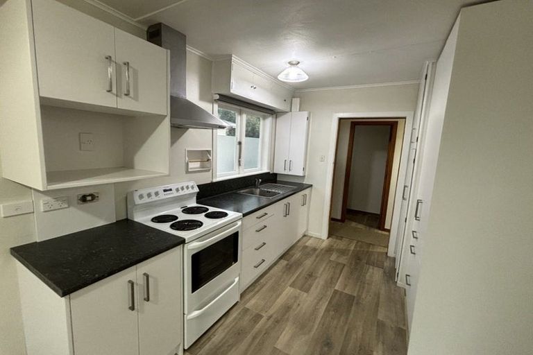 Photo of property in 33 Essex Street, Vogeltown, New Plymouth, 4310
