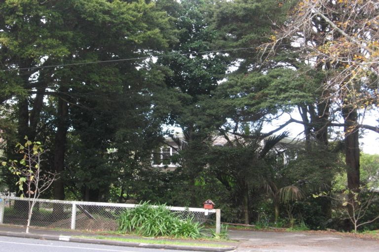 Photo of property in 61 Hill Road, Hillpark, Auckland, 2102