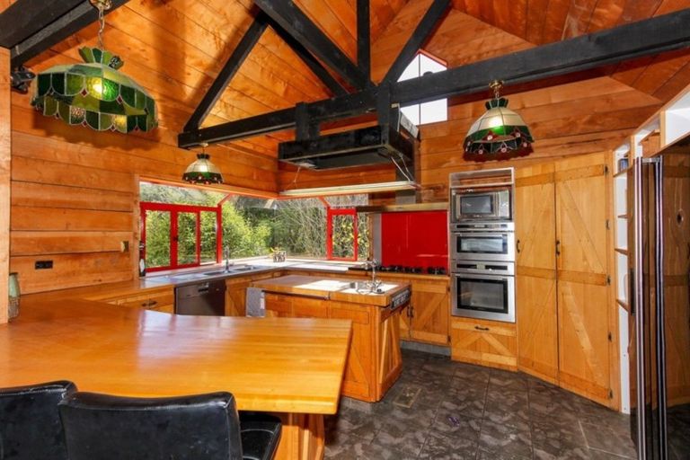 Photo of property in 22b Sequoia Grove, Merrilands, New Plymouth, 4312