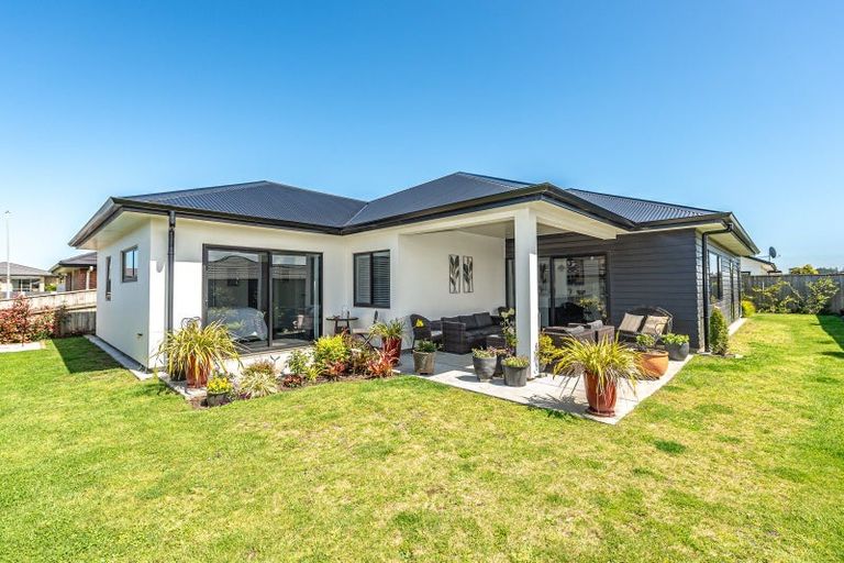Photo of property in 4 Simon Street, Tawhero, Whanganui, 4501