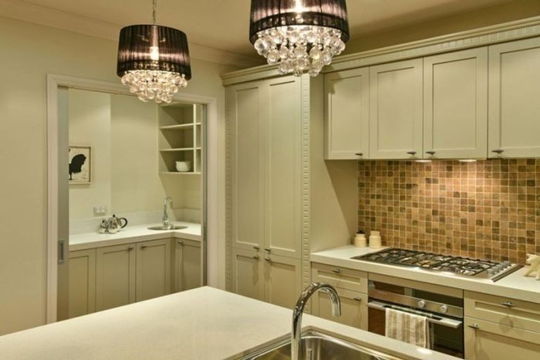 Photo of property in 5 Hinau Road, Karaka, Papakura, 2113