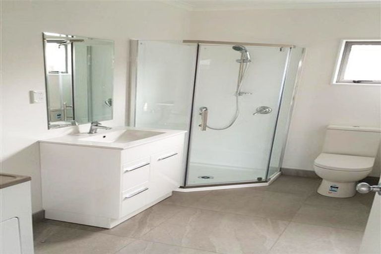 Photo of property in 71 John Walker Drive, Manurewa, Auckland, 2102