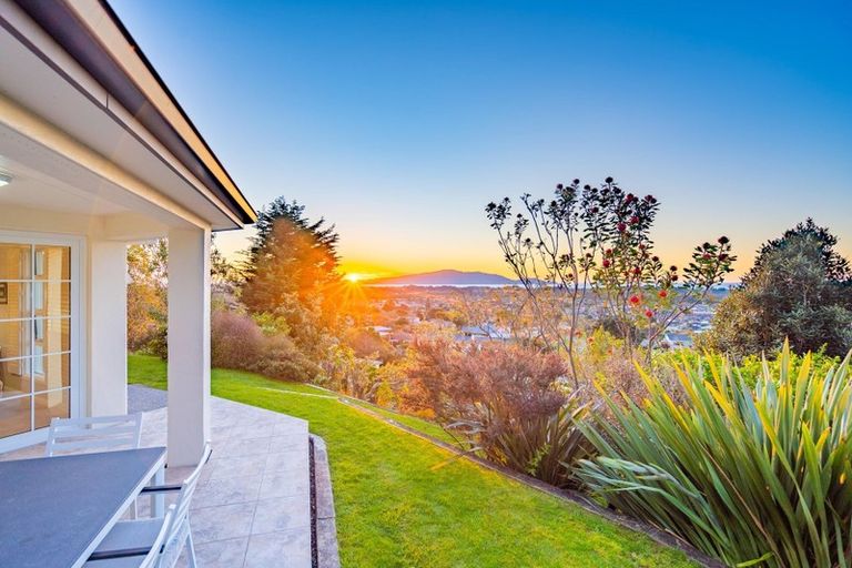 Photo of property in 35b Kotare Street, Waikanae, 5036