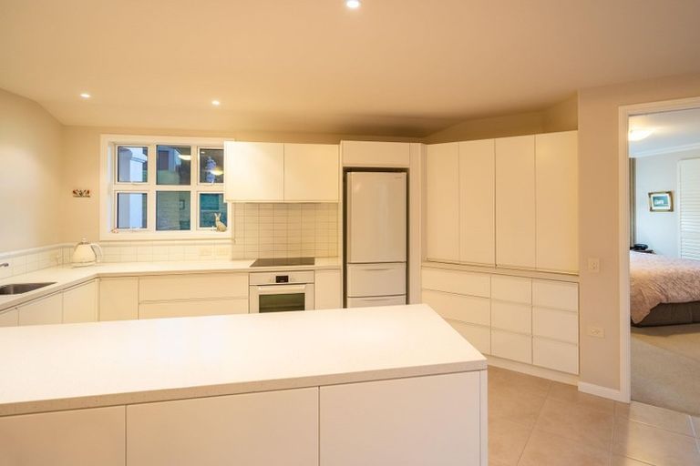 Photo of property in 35b Kotare Street, Waikanae, 5036