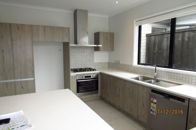 Photo of property in 12 Poaka Road, Hobsonville, Auckland, 0616