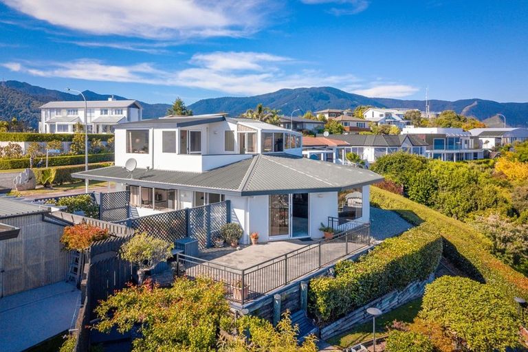 Photo of property in 336 Princes Drive, Britannia Heights, Nelson, 7010
