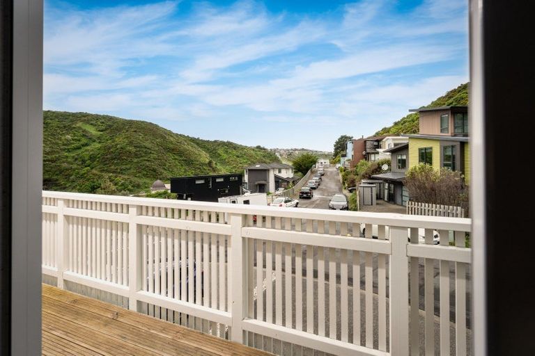 Photo of property in 20b Rarangi Way, Owhiro Bay, Wellington, 6023