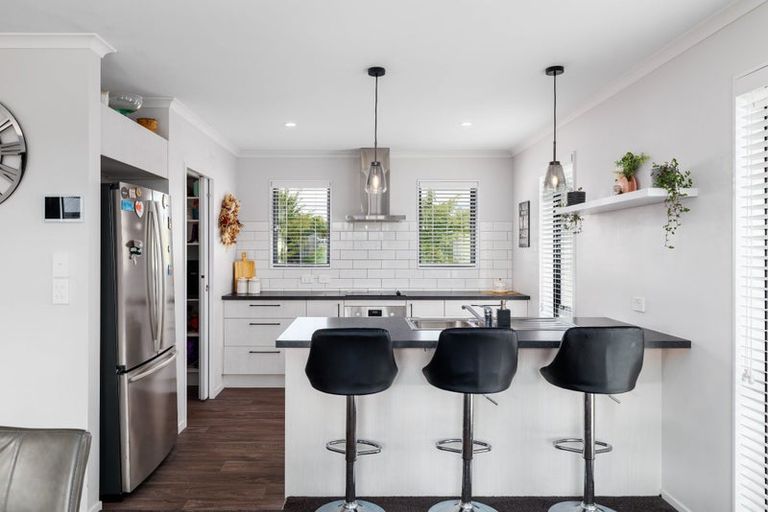 Photo of property in 3 Sarikei Avenue, Northwood, Christchurch, 8051