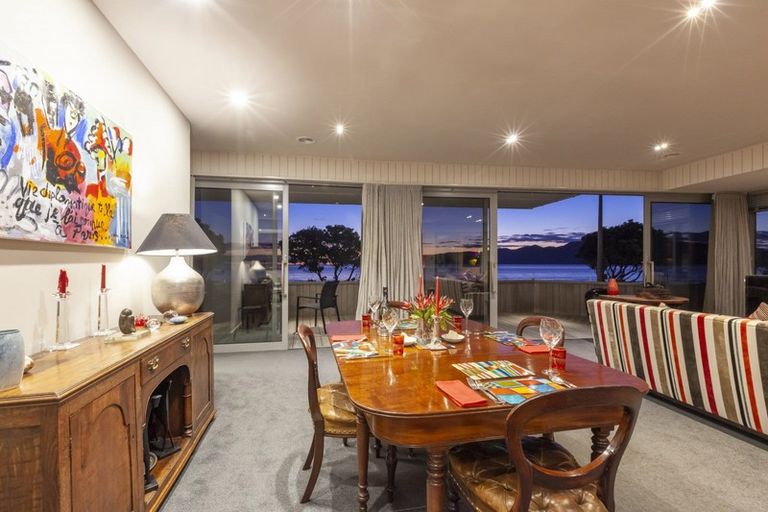 Photo of property in 88 Marine Parade, Paraparaumu Beach, Paraparaumu, 5032