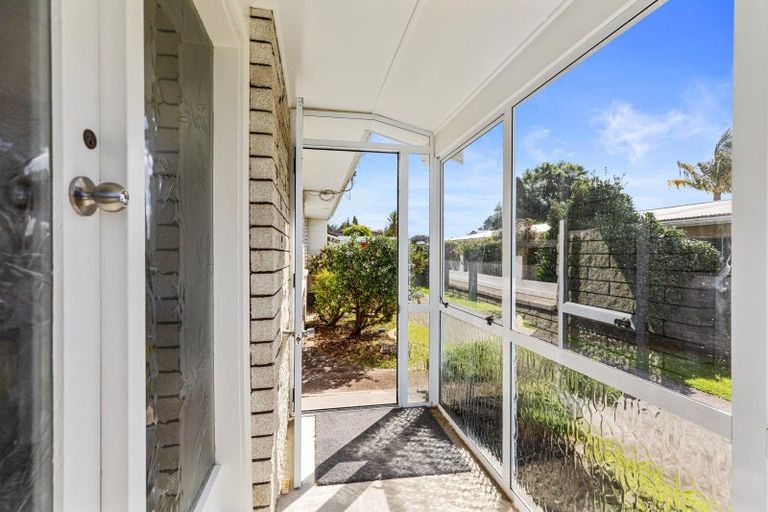 Photo of property in 1/4 Linklater Avenue, Bellevue, Tauranga, 3110