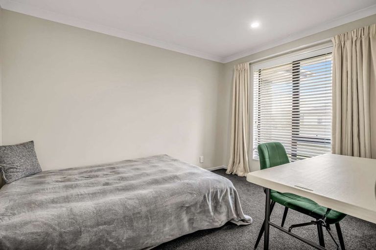 Photo of property in 10 Greenstone Street, Rolleston, 7614