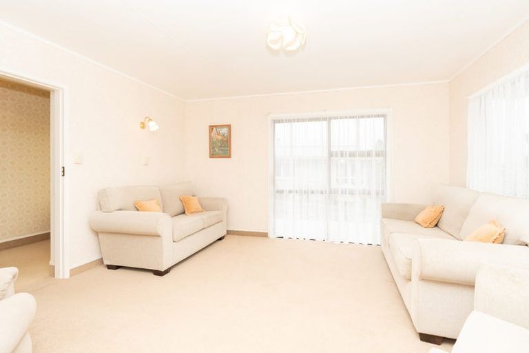 Photo of property in 51 Resthill Crescent, Glenview, Hamilton, 3206