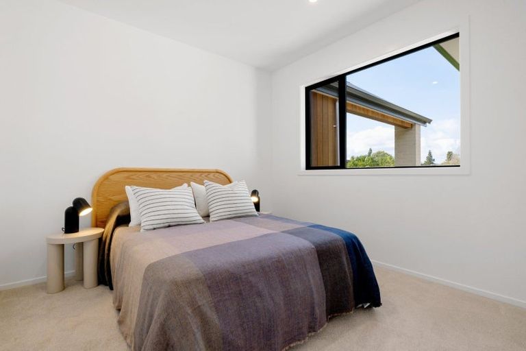 Photo of property in 38 Hugo Shaw Drive, Cambridge, 3434