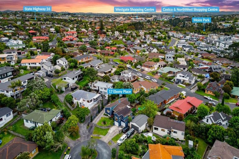 Photo of property in 17 Ebony Place, Massey, Auckland, 0614