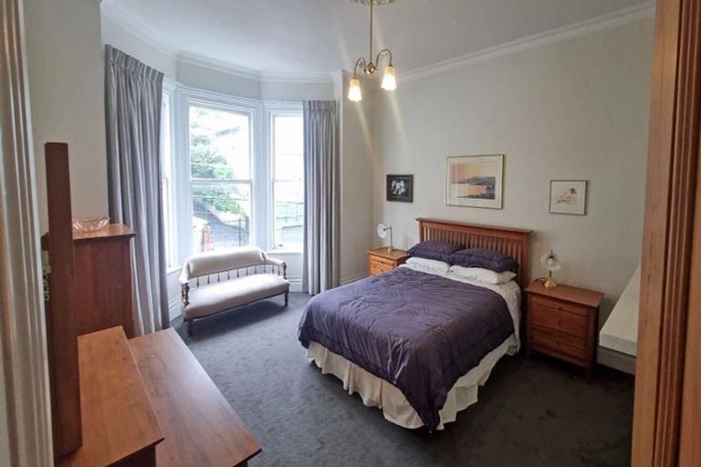 Photo of property in 35a Grant Road, Thorndon, Wellington, 6011