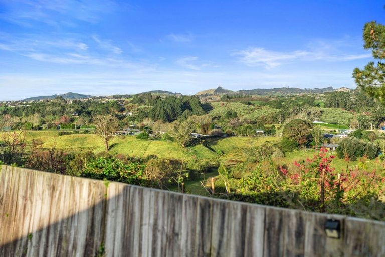 Photo of property in 30 Kereru Place, Pyes Pa, Tauranga, 3112