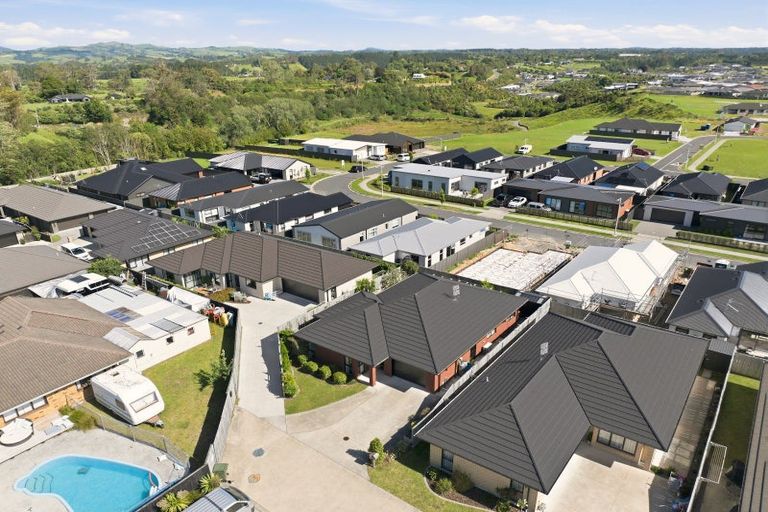 Photo of property in 6 Kahawai Close, Pyes Pa, Tauranga, 3112