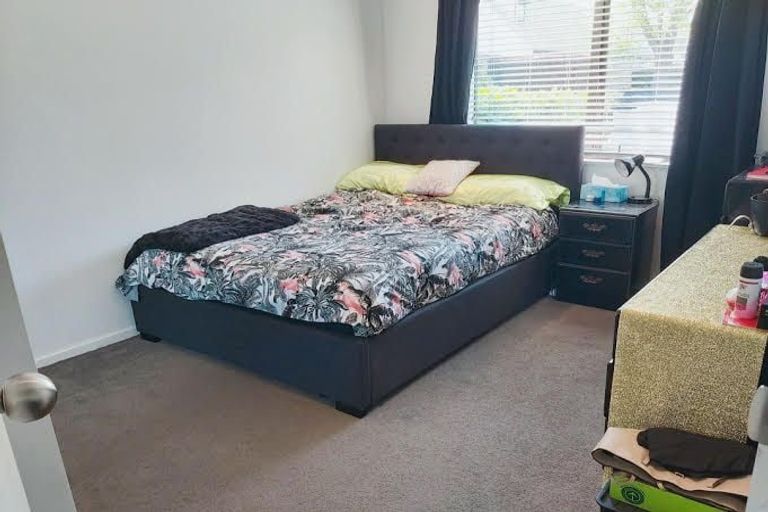 Photo of property in 9/58 Manuroa Road, Takanini, 2112