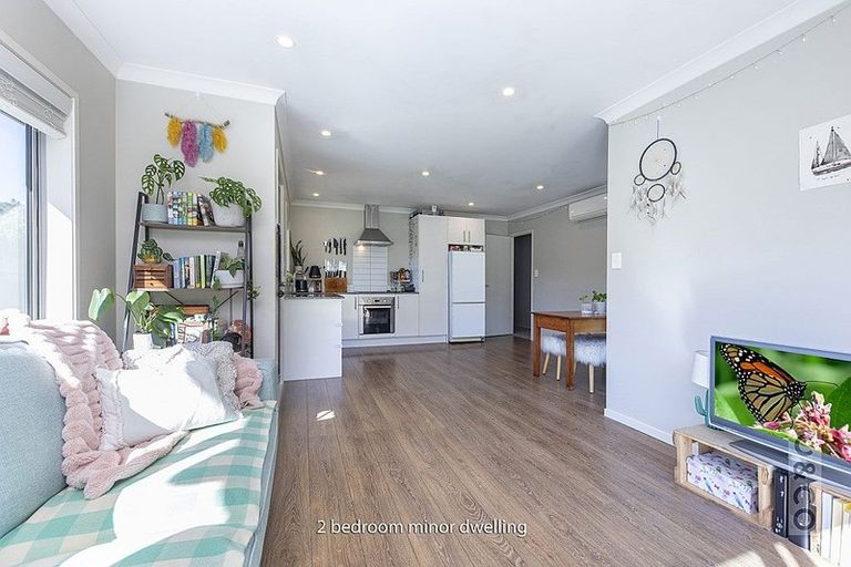 Photo of property in 23 Crabb Fields Lane, Riverhead, 0820