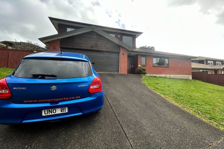 Photo of property in 45 Helleur Road, Massey, Auckland, 0614