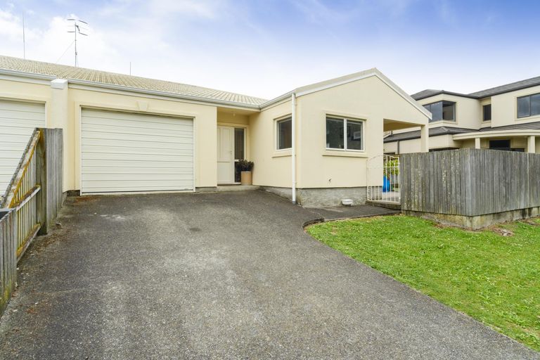 Photo of property in 5 Astrid Court, Awapuni, Palmerston North, 4412