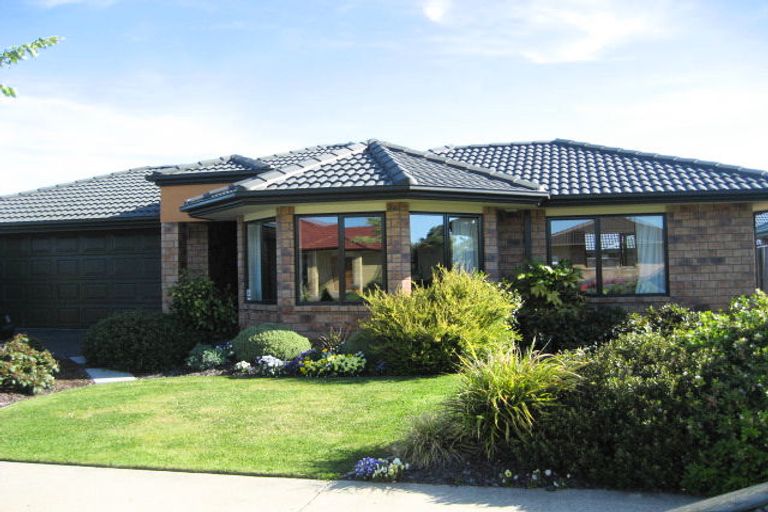 Photo of property in 21 Mounter Avenue, Northwood, Christchurch, 8051