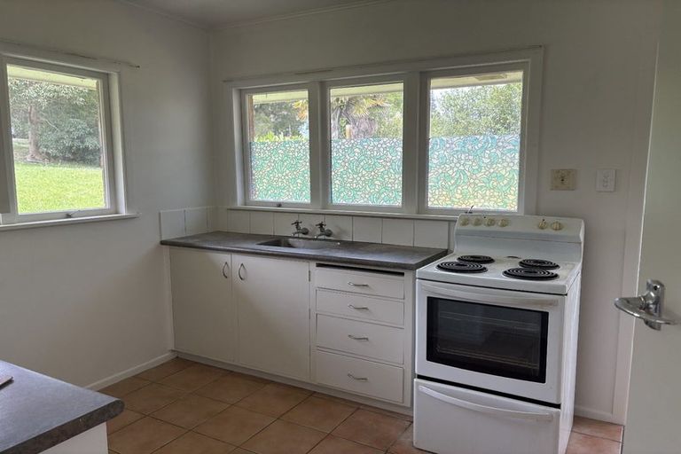 Photo of property in 1/11 Arcadia Crescent, Bayview, Auckland, 0629